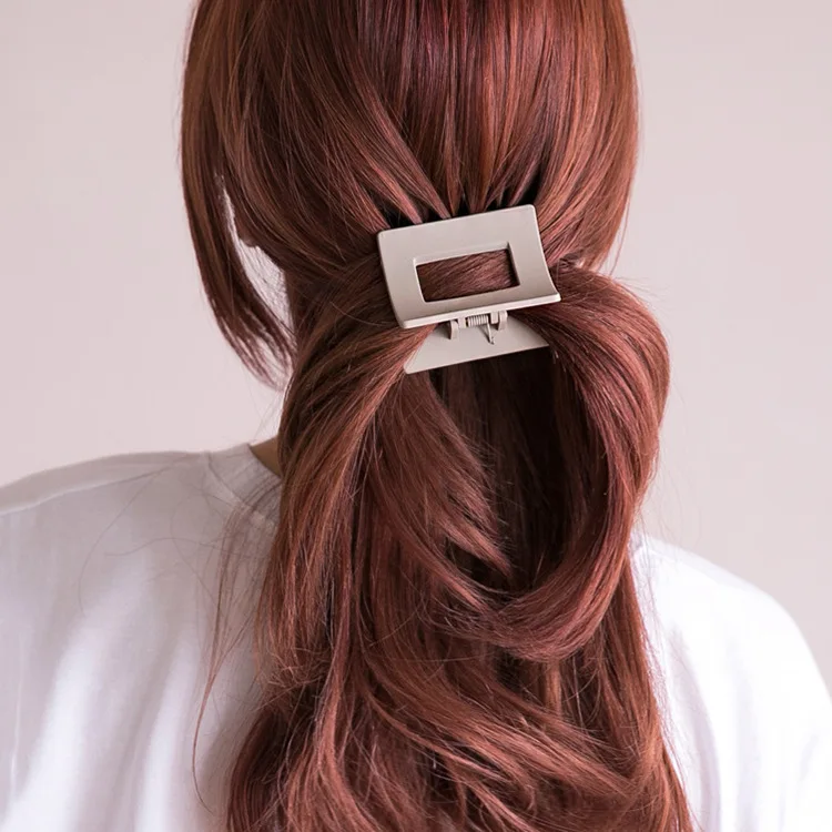Women plastic rectangle Hair Claw Solid simple elegant Hair Crab Clips lady wash face Make UP hairpin Headwear Clamp Accessories
Women plastic rectangle Hair Claw Solid simple elegant Hair Crab Clips lady wash face Make UP hairpin Headwear Clamp Accessories