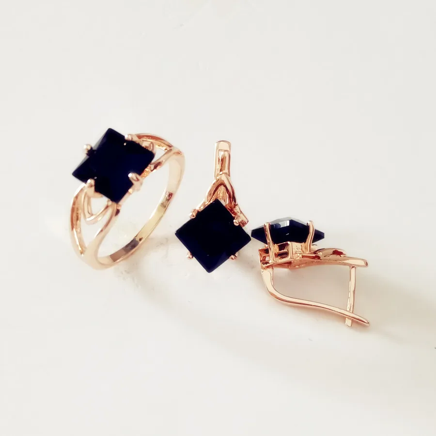 2018 New Fashion Rose Gold Color Women Jewelry Romantic Bridal Jewelry Sets Square Black Stone Wedding Ring +Earring Jewelry Set
2018 New Fashion Rose Gold Color Women Jewelry Romantic Bridal Jewelry Sets Square Black Stone Wedding Ring +Earring Jewelry Set