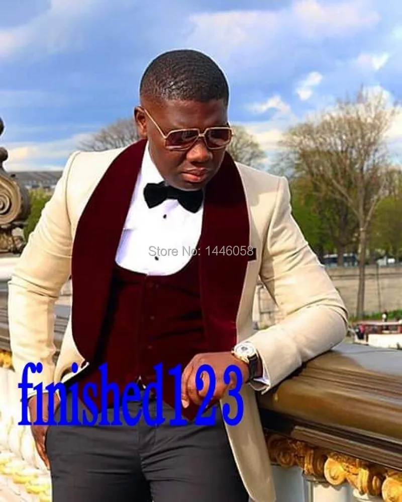 2018 Latest Design Shawl Lapel Mens Dinner Party Prom Suits Groom Tuxedos Groomsmen Wedding Suits For Men Jacket+Pants+Vest+Bow
2018 Latest Design Shawl Lapel Mens Dinner Party Prom Suits Groom Tuxedos Groomsmen Wedding Suits For Men Jacket+Pants+Vest+Bow