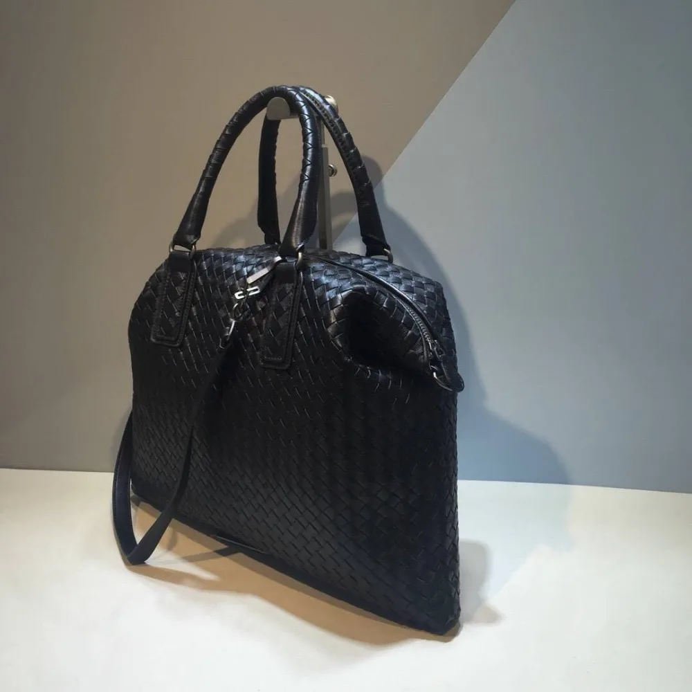 Handbag High-capacity manual Woven bag Woman Head layer Sheepskin Handbag The single shoulder bag Internal and external dermis Handbag High-capacity manual Woven bag Woman Head layer Sheepskin Handbag The single shoulder bag Internal and external dermis