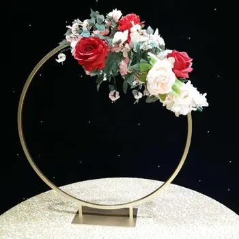 10pcs Romantic Wedding Gold or Silver Metal Iron Flower Arch Stand Support for Wedding Decoration Floral stand
10pcs Romantic Wedding Gold or Silver Metal Iron Flower Arch Stand Support for Wedding Decoration Floral stand