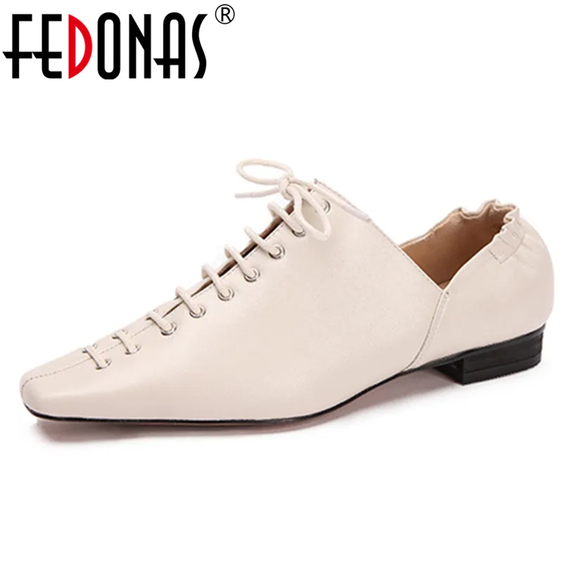 FEDONAS Fashion Sexy Women Med Heels Corss-tied Party Dancing Shoes Woman Ladies Genuine Leather Square Toe Retro Shoes Pumps
FEDONAS Fashion Sexy Women Med Heels Corss-tied Party Dancing Shoes Woman Ladies Genuine Leather Square Toe Retro Shoes Pumps
