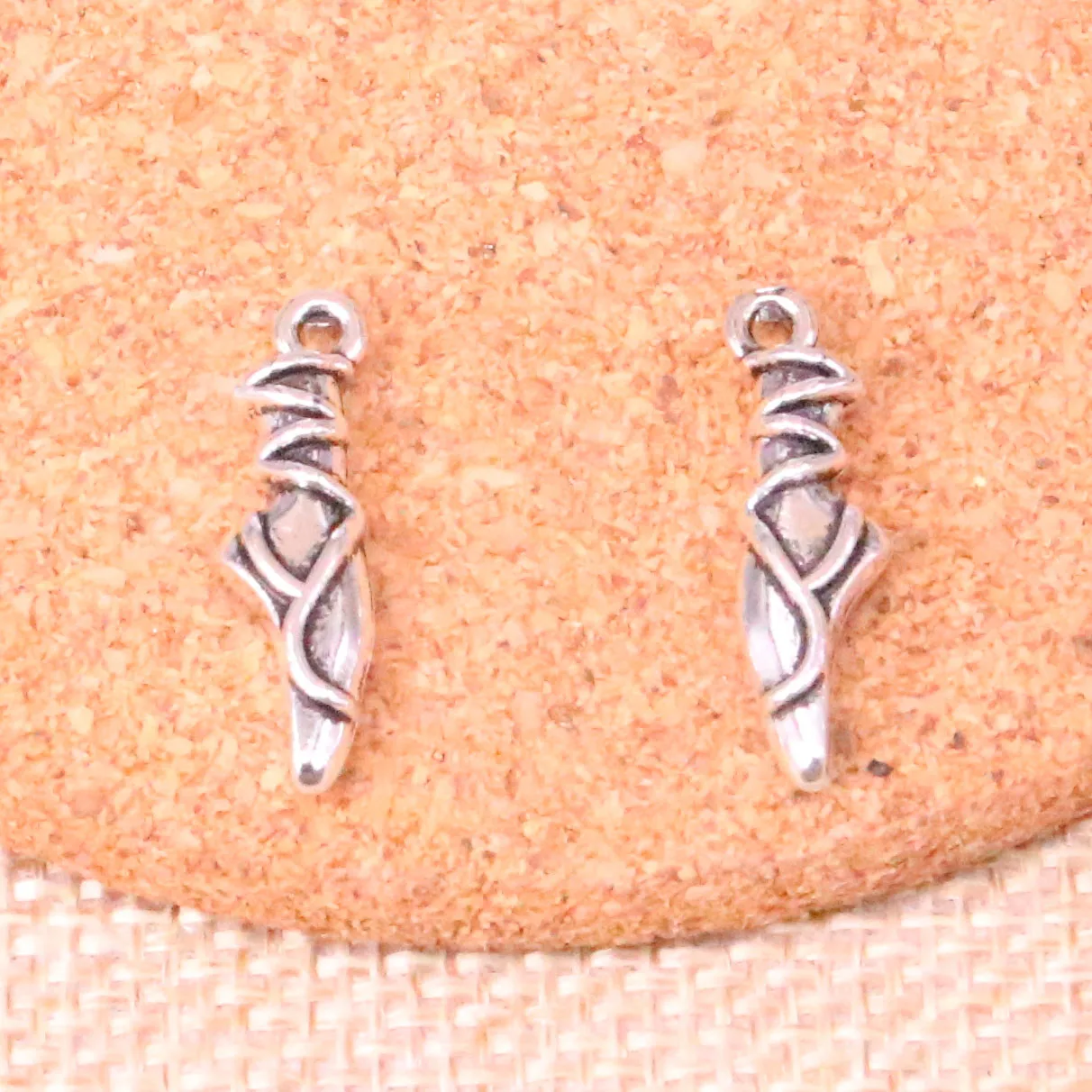 18 pcs Ballet Shoes Charms Pendants Jewelry Making Handmade,Antique Silver Plated,DIY Bracelet Necklace 23*6*4mm
18 pcs Ballet Shoes Charms Pendants Jewelry Making Handmade,Antique Silver Plated,DIY Bracelet Necklace 23*6*4mm