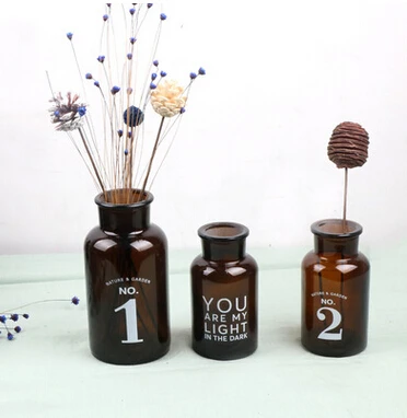 Free Shipping! 3PCS/LOT Modern House Pharmacy bottle Shape Glass Flower Vase Bottle Home Decoration Glass Craft Bottle Gift
Free Shipping! 3PCS/LOT Modern House Pharmacy bottle Shape Glass Flower Vase Bottle Home Decoration Glass Craft Bottle Gift