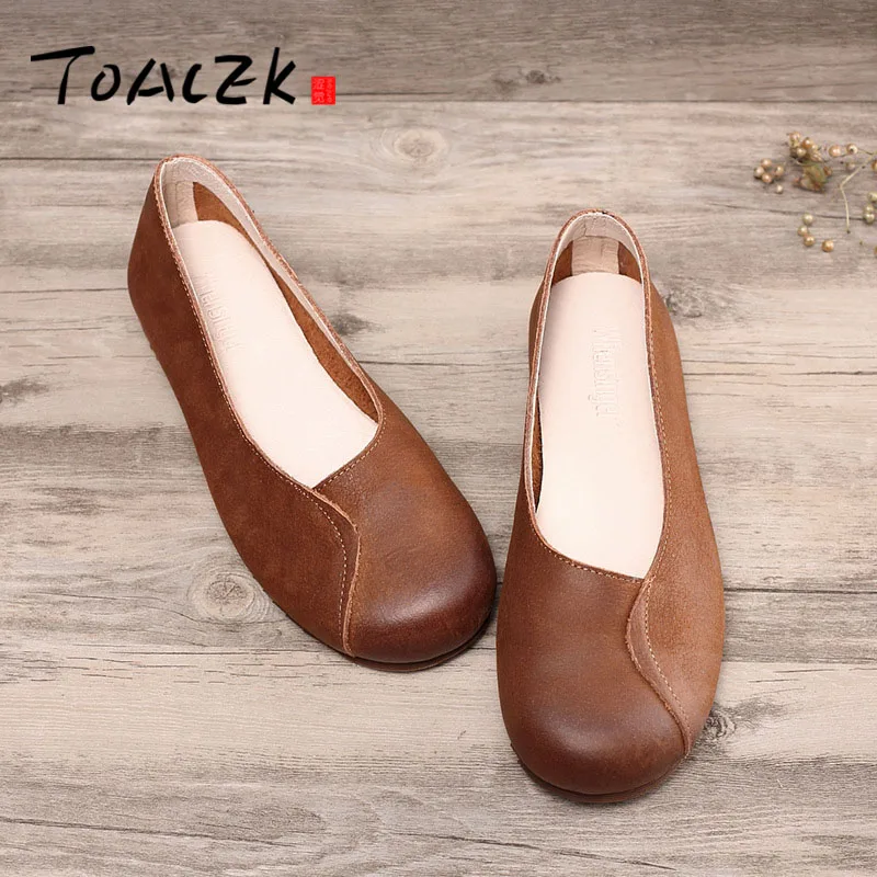 Autumn new women's shoes soft leather soft sole shoes retro toe layer leather handmade leather flat shoes
Autumn new women's shoes soft leather soft sole shoes retro toe layer leather handmade leather flat shoes