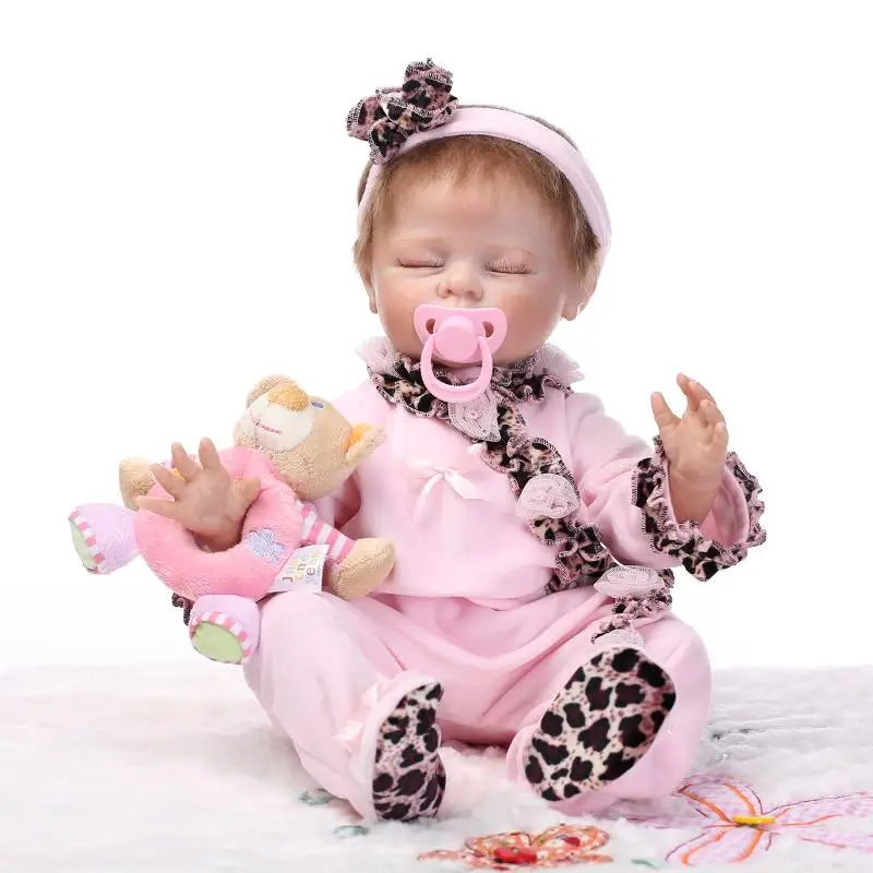 22" Lifelike silicone reborn dolls for sale/bebe alive boneca /reborn babies toys for children high quality
22" Lifelike silicone reborn dolls for sale/bebe alive boneca /reborn babies toys for children high quality