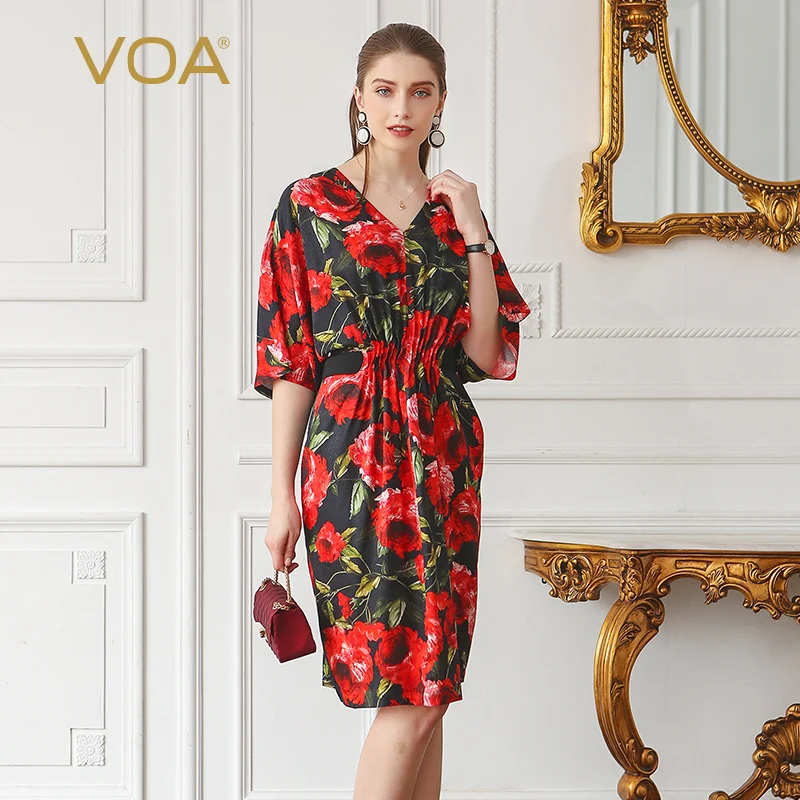 VOA 2018 Spring Summer Plus Size Red Rose Floral African Print Dress Sexy Deep V Neck Bat Sleeve Silk Women Midi Dress ASX00202
VOA 2018 Spring Summer Plus Size Red Rose Floral African Print Dress Sexy Deep V Neck Bat Sleeve Silk Women Midi Dress ASX00202