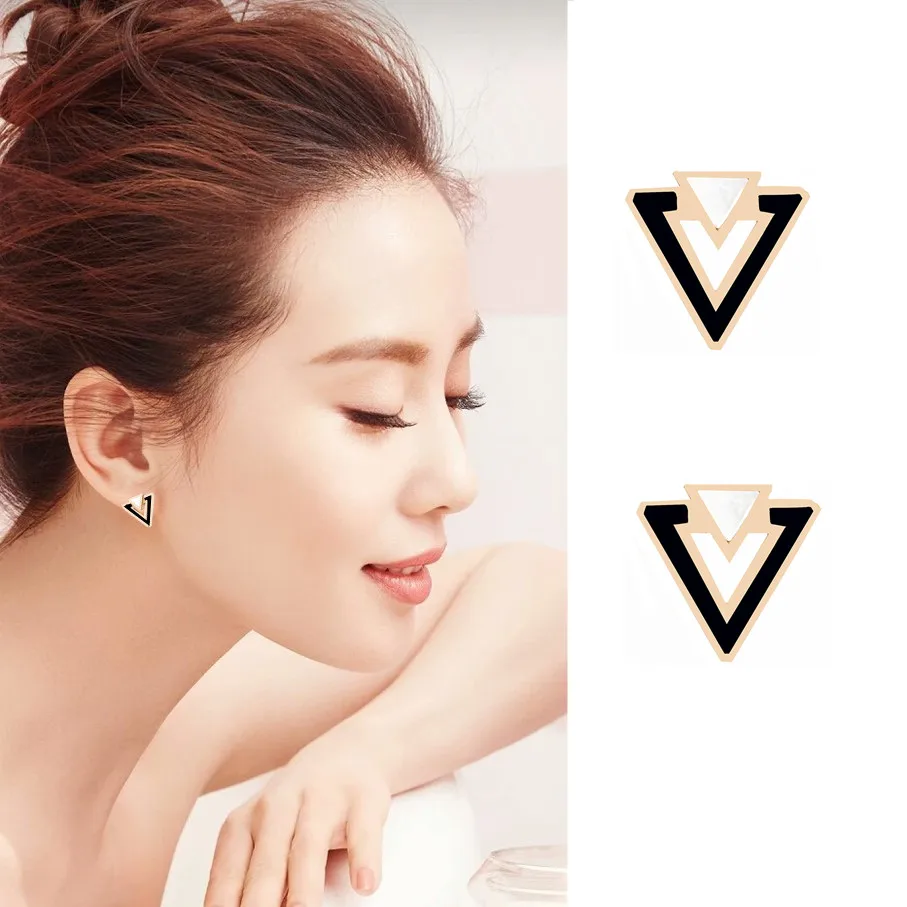 YUN RUO Rose Gold Color Triangle Stud Earring Natural Shell for Woman Girl Gift 316 L Stainless Steel Fashion Jewelry Never Fade
YUN RUO Rose Gold Color Triangle Stud Earring Natural Shell for Woman Girl Gift 316 L Stainless Steel Fashion Jewelry Never Fade