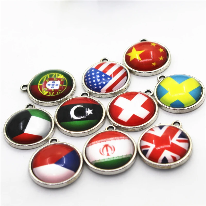 Hot Selling 10pcs Mix US UK Flag Hanging Dangle Charms For Bracelets Necklace Jewelry Accessory Glass Pendants
Hot Selling 10pcs Mix US UK Flag Hanging Dangle Charms For Bracelets Necklace Jewelry Accessory Glass Pendants
