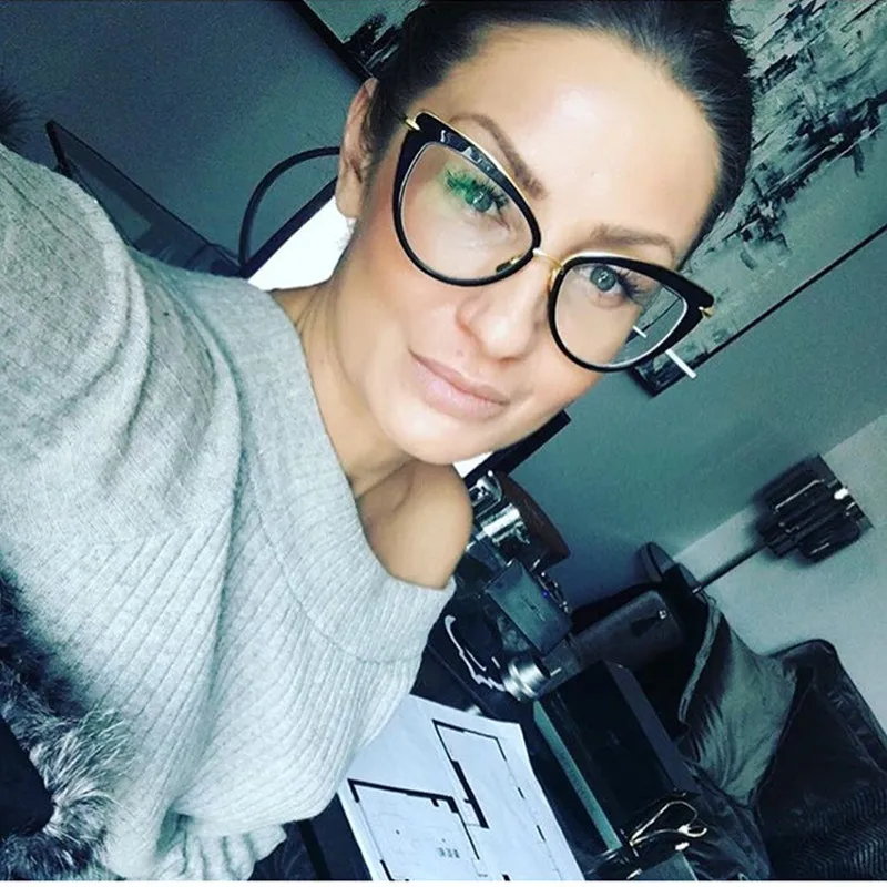 HUITUO New European and American trend Retro Cat Eye Optical Glasses Star with The Same Spectacles Unisex Reflective Eyeglasses
HUITUO New European and American trend Retro Cat Eye Optical Glasses Star with The Same Spectacles Unisex Reflective Eyeglasses