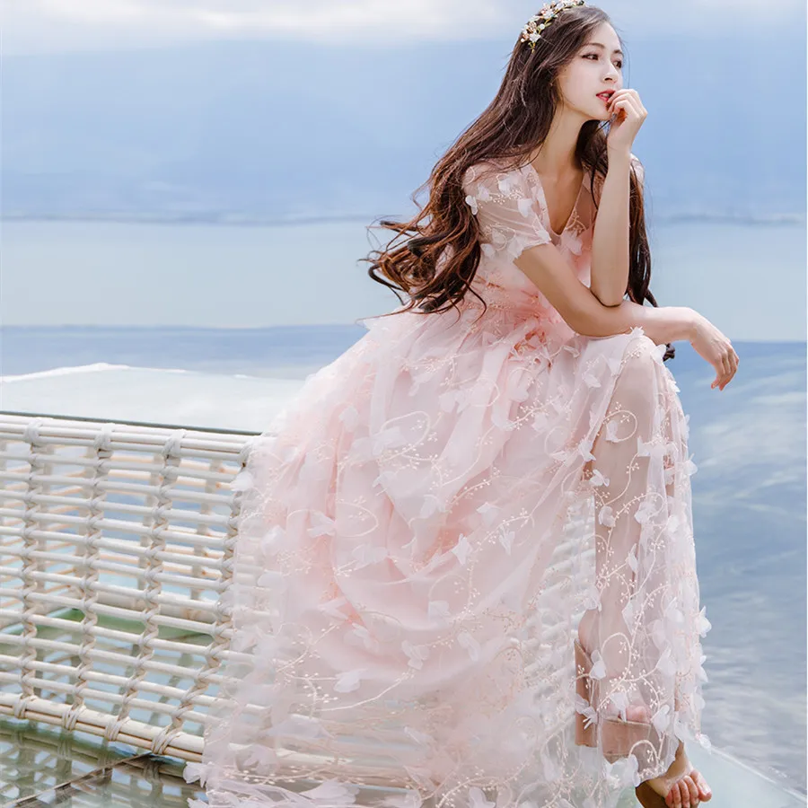 Bohemian 3D Flowers Embroidery Fairy Princess Honey Moda Gispy Women Dress Ropa Mujer Praia Gauze Vestido Verano Tunic HIppie
Bohemian 3D Flowers Embroidery Fairy Princess Honey Moda Gispy Women Dress Ropa Mujer Praia Gauze Vestido Verano Tunic HIppie
