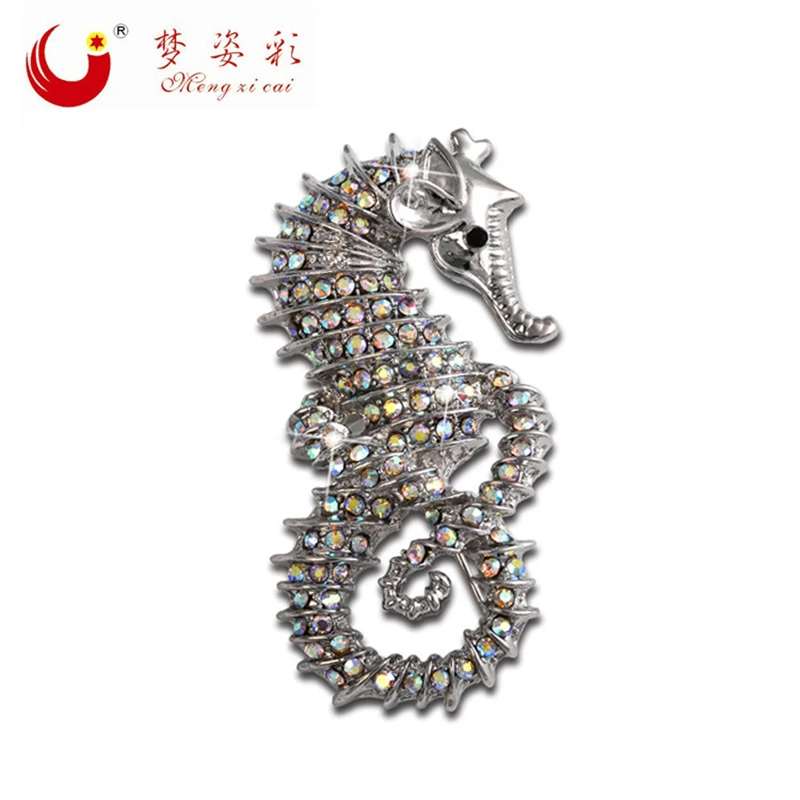 New Animal Brooch Rhinestone Seahorse Brooch For Women Crystal Brooch pin Dresses Jewelry Wholesale Graduation Gift Broche X0859
New Animal Brooch Rhinestone Seahorse Brooch For Women Crystal Brooch pin Dresses Jewelry Wholesale Graduation Gift Broche X0859