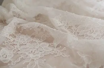 5 yards soft bridal lace fabric by the yard, bridal lace fabric with retro florals, lace fabric 2017 new arrivals
5 yards soft bridal lace fabric by the yard, bridal lace fabric with retro florals, lace fabric 2017 new arrivals