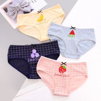 SP&CITY Cartoon Girl Cute Underwear Women Fruit Kawaii Panties Soft Physical Cotton Panties Seamless Briefs Female Lingerie 
SP&CITY Cartoon Girl Cute Underwear Women Fruit Kawaii Panties Soft Physical Cotton Panties Seamless Briefs Female Lingerie