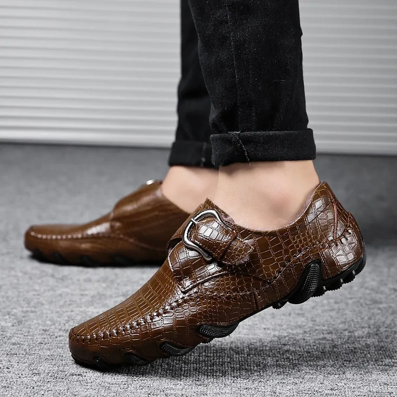 

CIMIM Brand Mens Casual Shoes Large Size Winter Warm Plush Men Loafers Crocodile Pattern Fur Moccasins Genuine Leather Male Shoe