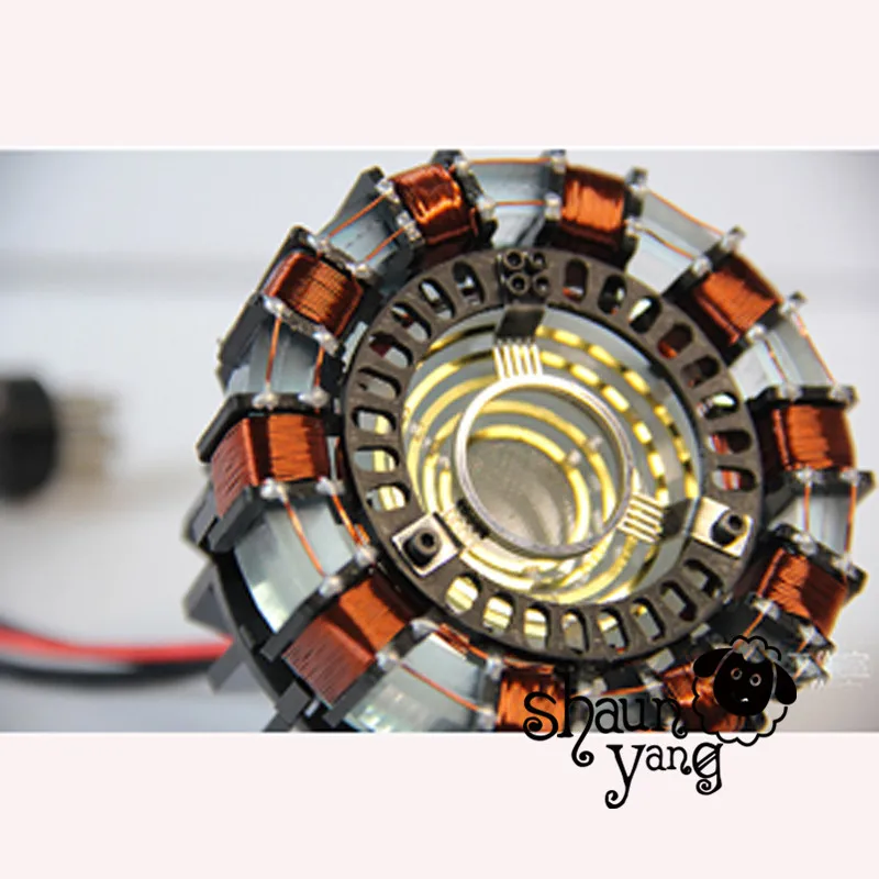 Cool ! 1:1 scale Iron Man Arc Reactor need to assemble Reactor diameter of 8cm with LED Light Action Figure Toy Gift Kid
Cool ! 1:1 scale Iron Man Arc Reactor need to assemble Reactor diameter of 8cm with LED Light Action Figure Toy Gift Kid