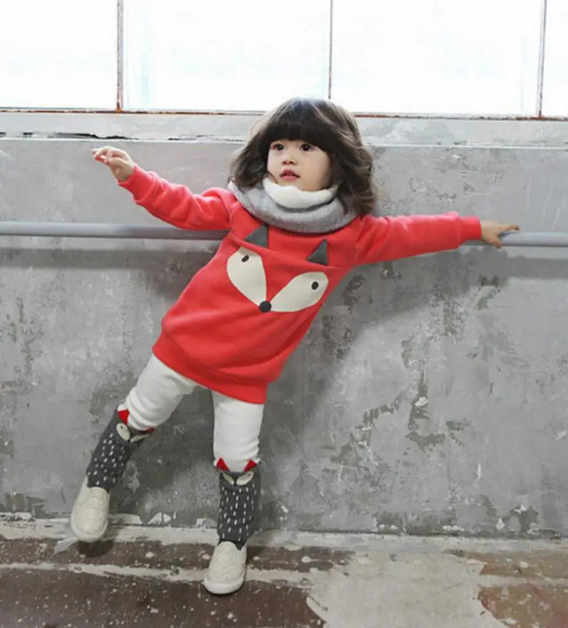 Brand baby winter set girls suit new cartoon fox printing thickening of cashmere hoody+pants clothing children 2pcs sets
Brand baby winter set girls suit new cartoon fox printing thickening of cashmere hoody+pants clothing children 2pcs sets