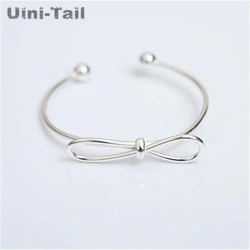 Uini-Tail hot new Korean version of 925 sterling silver open bow bracelet female simple fashion wild jewelry girlfriend gift
Uini-Tail hot new Korean version of 925 sterling silver open bow bracelet female simple fashion wild jewelry girlfriend gift