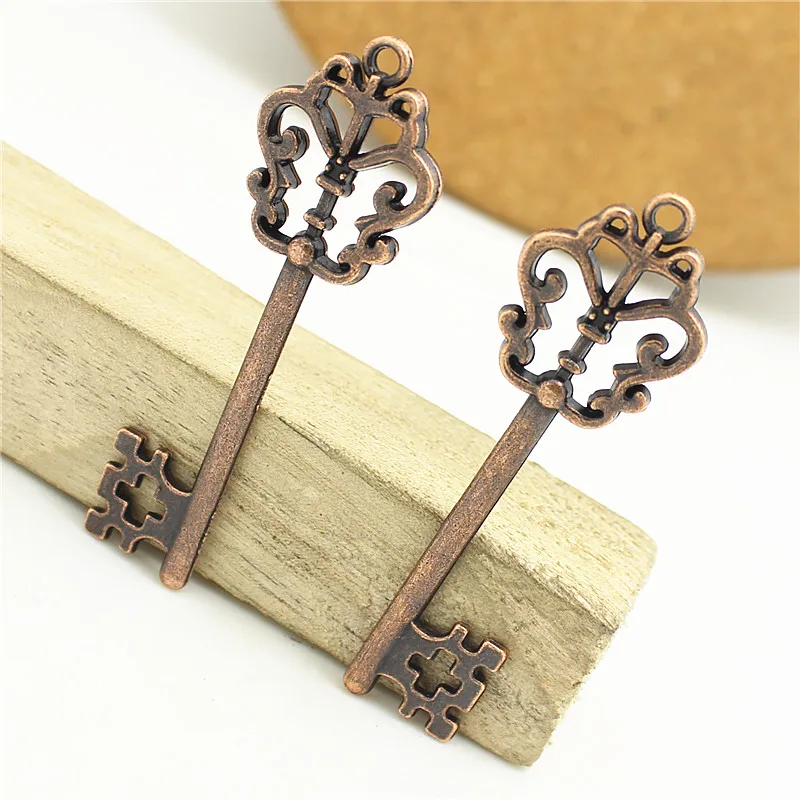 Sweet Bell 20pcs 18*58mm Antique Copper Metal Zinc Alloy Trendy Hollow Butterfly Lovely Keys Jewelry Pendant Charms 2B141
Sweet Bell 20pcs 18*58mm Antique Copper Metal Zinc Alloy Trendy Hollow Butterfly Lovely Keys Jewelry Pendant Charms 2B141