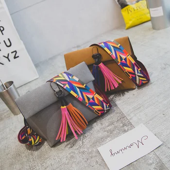 New small bag slung shoulder bag retro Women small square bag wild multicolor bandwidth tassel shoulder strap handbag
New small bag slung shoulder bag retro Women small square bag wild multicolor bandwidth tassel shoulder strap handbag