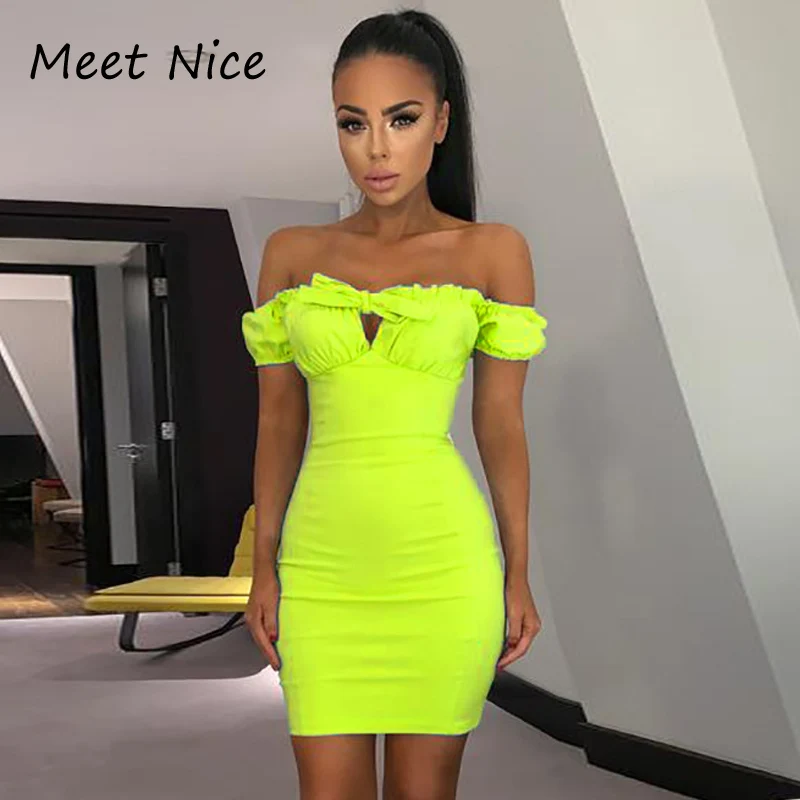 Sexy Dress Vestidos Verano 2019 Summer Dress Women Off the Shoulder Ruffles Bodycon Dresses Celebrity Evening Party Dress
Sexy Dress Vestidos Verano 2019 Summer Dress Women Off the Shoulder Ruffles Bodycon Dresses Celebrity Evening Party Dress