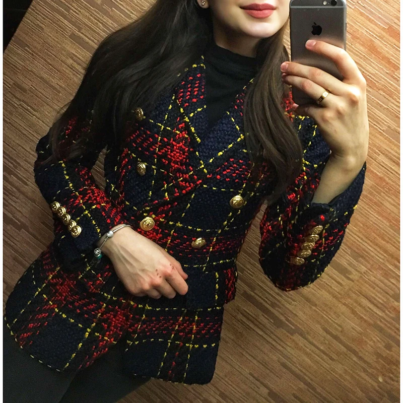 HIGH QUALITY New Stylish 2022 Designer Blazer Women's Double Breasted Lion Metal Buttons Plaid Tweed Wool Blazer Outer Coat
HIGH QUALITY New Stylish 2022 Designer Blazer Women's Double Breasted Lion Metal Buttons Plaid Tweed Wool Blazer Outer Coat