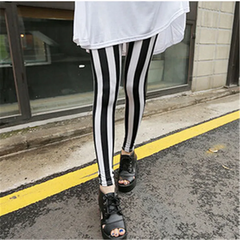 Fashion Soft Retro Multi Styles Women's Sexy Spring Summer Black White Vertical Stripes Leggings Pants High Quality Accessory
Fashion Soft Retro Multi Styles Women's Sexy Spring Summer Black White Vertical Stripes Leggings Pants High Quality Accessory