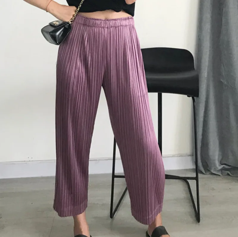 LANMREM 2019 Autumn New Casual Fashion Temperament Women Loose Plus Pleated High Waist Solid Color Nine Pants TC444
LANMREM 2019 Autumn New Casual Fashion Temperament Women Loose Plus Pleated High Waist Solid Color Nine Pants TC444
