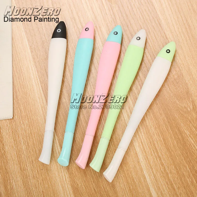 Diamond Embroidery Accessories Tools Colored Soft Scented Fish Pen For Diamond Painting Point Drill Mosaic Tool
Diamond Embroidery Accessories Tools Colored Soft Scented Fish Pen For Diamond Painting Point Drill Mosaic Tool