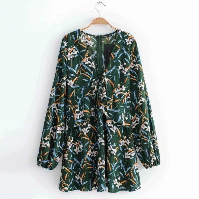 women vintage floral leaves print v neck ruffles mini dress ladies long sleeve vestidos bandage lace up party dresses DS1691
women vintage floral leaves print v neck ruffles mini dress ladies long sleeve vestidos bandage lace up party dresses DS1691