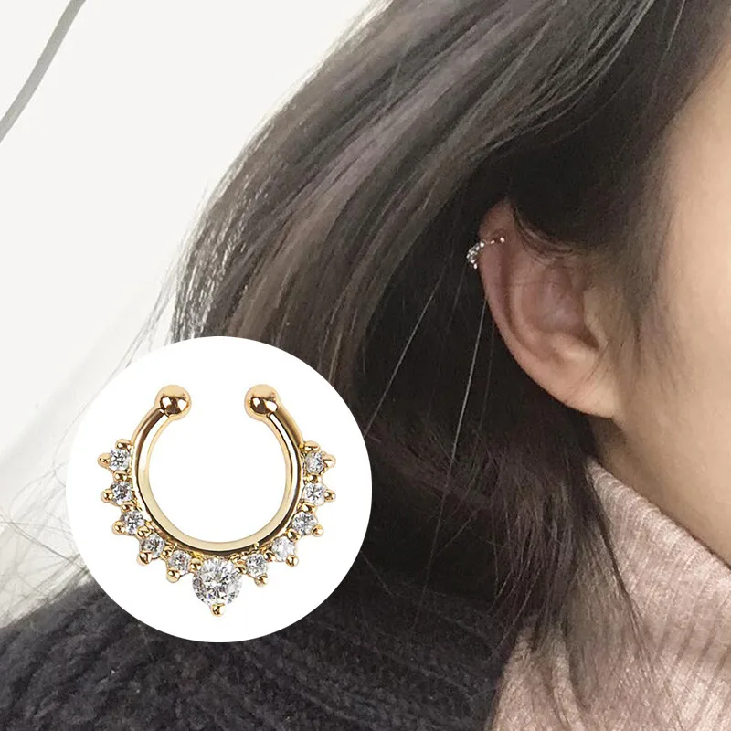 1Pcs New Fashion Crystal Fake Nose Ring Septum Nose Hoop Ring Fake Piercing Clip On Nose Women Jewelry Accessories Gift 3 Colors
1Pcs New Fashion Crystal Fake Nose Ring Septum Nose Hoop Ring Fake Piercing Clip On Nose Women Jewelry Accessories Gift 3 Colors