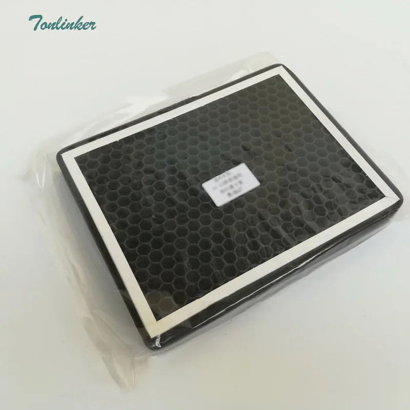 1ps Air Conditioning Filter For Audi Q7 Porsche Cayenne Volkswagens Touaregs PM2.5 Honeycomb Air Conditioning Filter element
1ps Air Conditioning Filter For Audi Q7 Porsche Cayenne Volkswagens Touaregs PM2.5 Honeycomb Air Conditioning Filter element