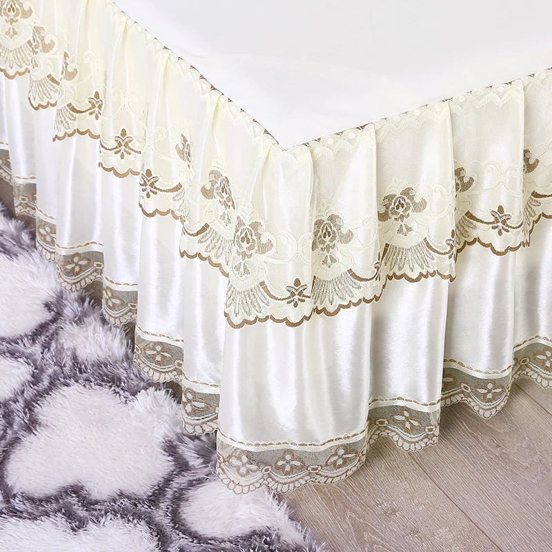 Quilted Bedspread 100% cotton bedding skirt &fitted sheet two in one Ruffles Jacquacd Bed cover cotton bed set Europe
Quilted Bedspread 100% cotton bedding skirt &fitted sheet two in one Ruffles Jacquacd Bed cover cotton bed set Europe