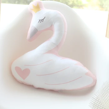 1 pcs 45cm Little Girl Soft Toy Cute Swan Cushion Pillow Home Decoration Pillow Baby Appease Doll Kids Appease Toy gift
1 pcs 45cm Little Girl Soft Toy Cute Swan Cushion Pillow Home Decoration Pillow Baby Appease Doll Kids Appease Toy gift