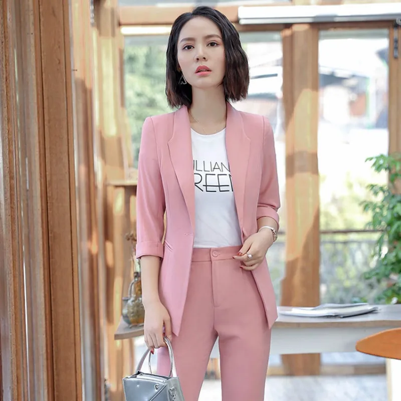 Professional trousers suit OL professional temperament small suit jacket white collar suit Slim ladies dress uniforms two-piece
Professional trousers suit OL professional temperament small suit jacket white collar suit Slim ladies dress uniforms two-piece