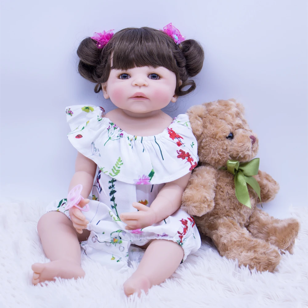 beautiful princess Reborn Doll wear 0-3M real baby clothes 22" Reborn Baby Doll Lifelike full Vinyl Silicone girl Doll toy Gifts
beautiful princess Reborn Doll wear 0-3M real baby clothes 22" Reborn Baby Doll Lifelike full Vinyl Silicone girl Doll toy Gifts