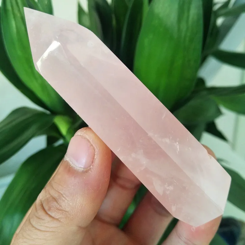 A natural Rose quartz crystal point stone wand obelisk home decoration feng shui energy chakra healing crystals 8-10cm
A natural Rose quartz crystal point stone wand obelisk home decoration feng shui energy chakra healing crystals 8-10cm