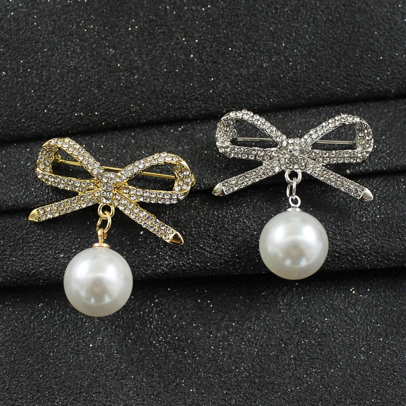 Temperament Crystal Bow Pearl Pendant Brooch Sweater Cardigan Rhinestone Hanging Bead Exquisite Accessories Pin Girl Gifts
Temperament Crystal Bow Pearl Pendant Brooch Sweater Cardigan Rhinestone Hanging Bead Exquisite Accessories Pin Girl Gifts