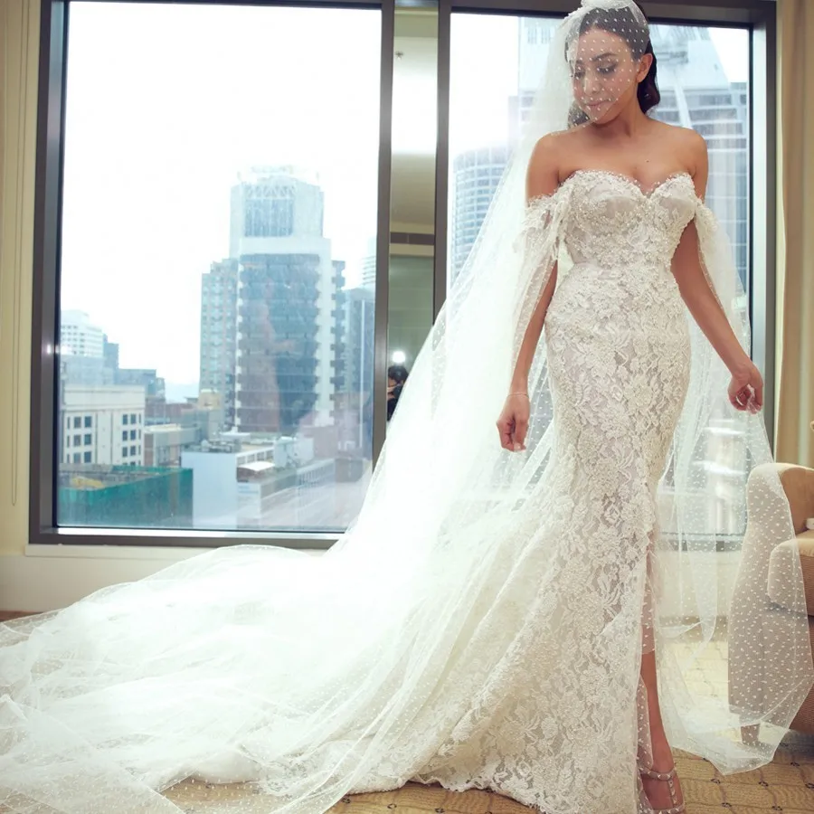 luxury 2019 Sexy Lace Mermaid Wedding Dresses Vintage Beading pearls bridal dress Wedding Gowns Sweetheart Vestido De Novia
luxury 2019 Sexy Lace Mermaid Wedding Dresses Vintage Beading pearls bridal dress Wedding Gowns Sweetheart Vestido De Novia