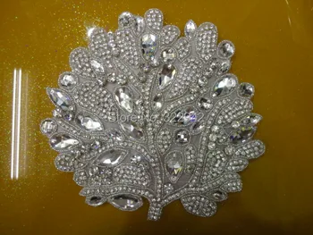 Free shipping large leaf crystal embellishments rhinestone applique for wedding dresses
Free shipping large leaf crystal embellishments rhinestone applique for wedding dresses