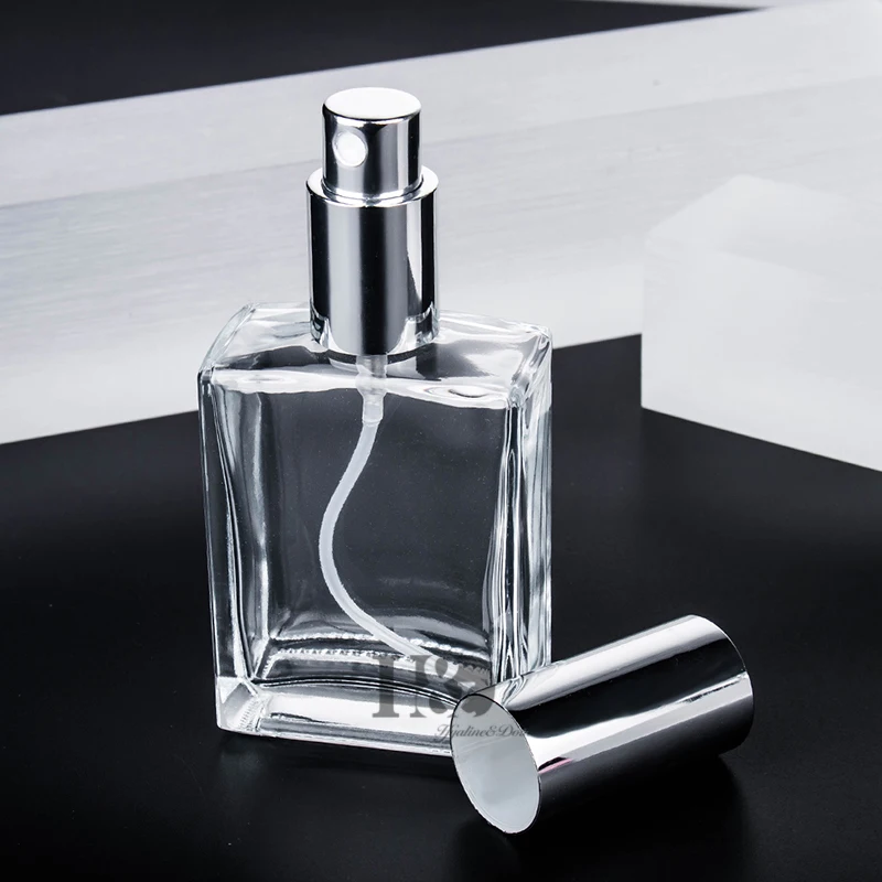 H&D (50ml) Square Flint Glass Empty Refillable Replacement Glass Perfume or Cologne Bottle with Spray Applicator
H&D (50ml) Square Flint Glass Empty Refillable Replacement Glass Perfume or Cologne Bottle with Spray Applicator