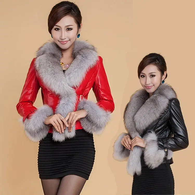 Three Crystal Yz Women Autumn Winter Warm Faux Fox Fur Collar Jacket Short Slim Design PU Leather Coat Cotton-padded Outerwear
Three Crystal Yz Women Autumn Winter Warm Faux Fox Fur Collar Jacket Short Slim Design PU Leather Coat Cotton-padded Outerwear