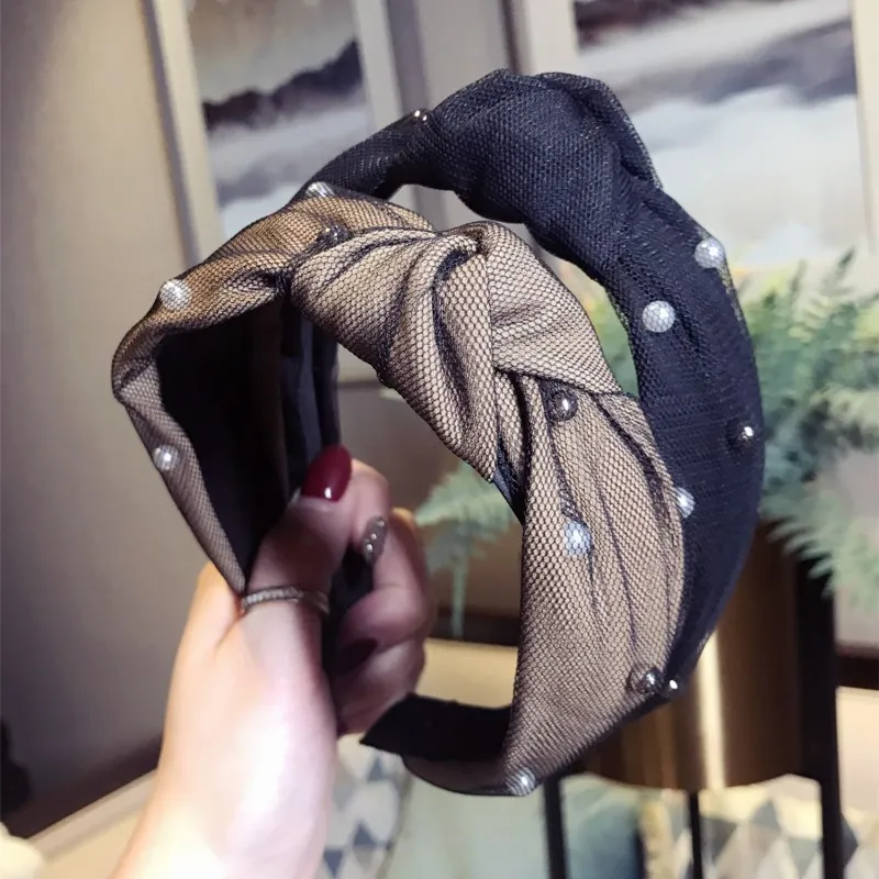 2019 New Fashion Pearl Hairband For Women Lace Cloth Patchwork Hair Accessories Wholesale Fresh Women Hair Hoop Dot Hair band
2019 New Fashion Pearl Hairband For Women Lace Cloth Patchwork Hair Accessories Wholesale Fresh Women Hair Hoop Dot Hair band