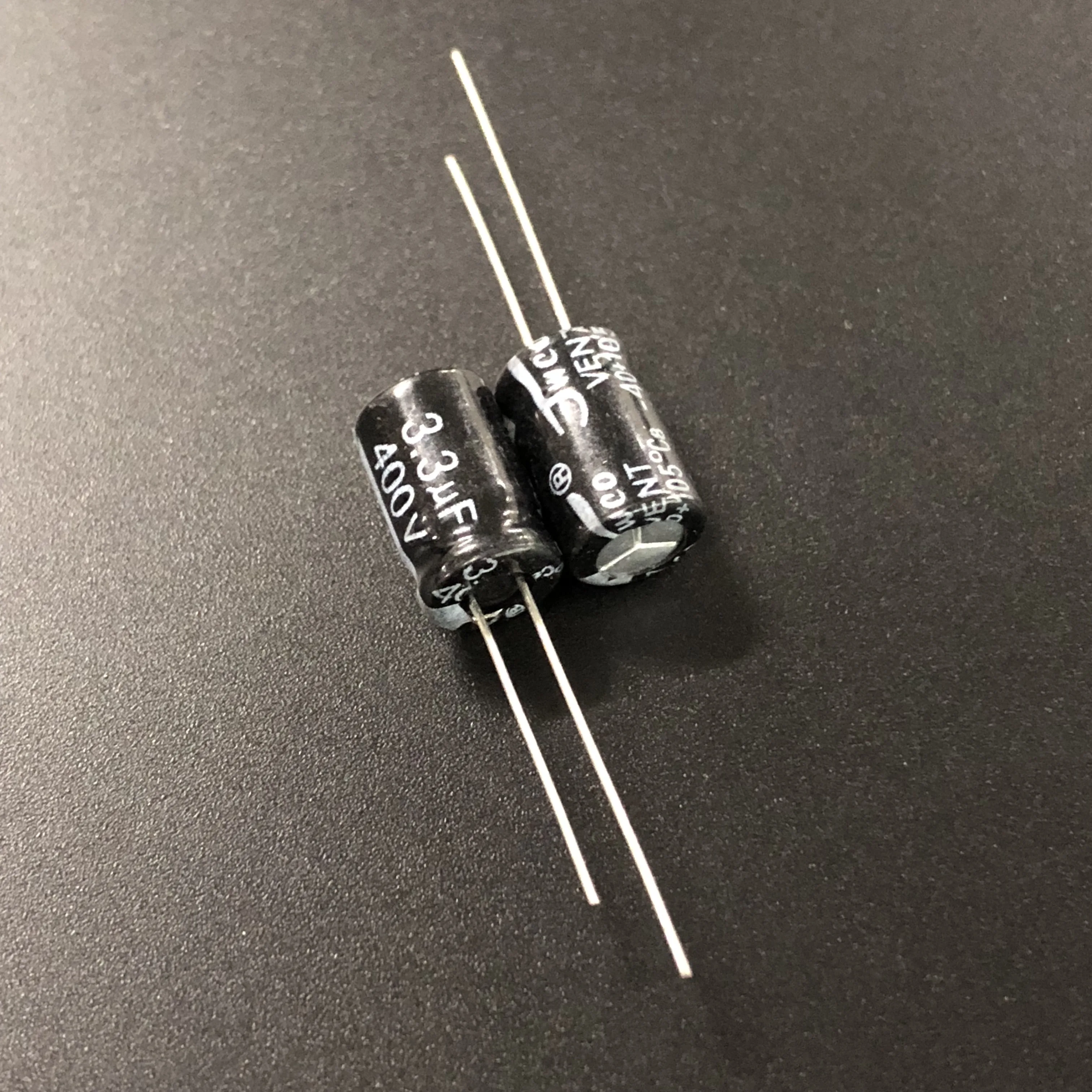 10pcs/lot 3.3uF 400V Rubycon PX 8x12mm 400V3.3uF Good quality Aluminum Electrolytic Capacitor
10pcs/lot 3.3uF 400V Rubycon PX 8x12mm 400V3.3uF Good quality Aluminum Electrolytic Capacitor