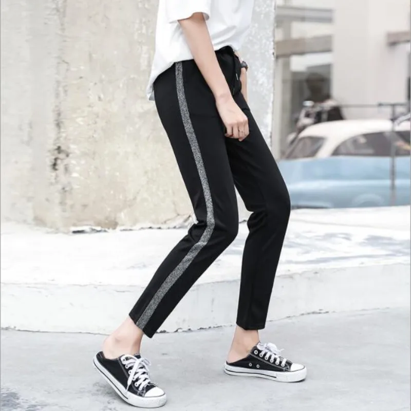 2018 Women High Waist Harem Pants Autumn Elastic Casual Pants Female Workout Silver wire Striped Sporting Pants Trousers
2018 Women High Waist Harem Pants Autumn Elastic Casual Pants Female Workout Silver wire Striped Sporting Pants Trousers