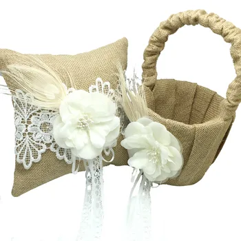 2Pcs/set Vintage Hessian Burlap Wedding Ring Pillow& Flower Basket With flower feather Bridal Decoration Supplies
2Pcs/set Vintage Hessian Burlap Wedding Ring Pillow& Flower Basket With flower feather Bridal Decoration Supplies