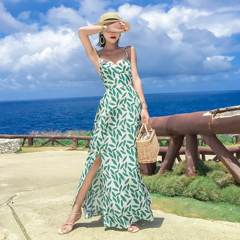 New Fashion Women Sexy Dress Sleeveless Strap V Neck Backless Women Party 2019 Beach Holiday summer Bandage Printed Sundress
New Fashion Women Sexy Dress Sleeveless Strap V Neck Backless Women Party 2019 Beach Holiday summer Bandage Printed Sundress