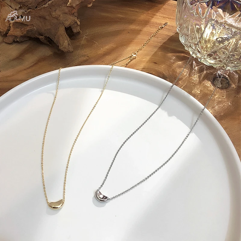 AOMU Korean Chic Geometric Round Metal Pendant Necklace Clavicle Chain Necklace For Women Alloy Necklace Party Jewelry
AOMU Korean Chic Geometric Round Metal Pendant Necklace Clavicle Chain Necklace For Women Alloy Necklace Party Jewelry