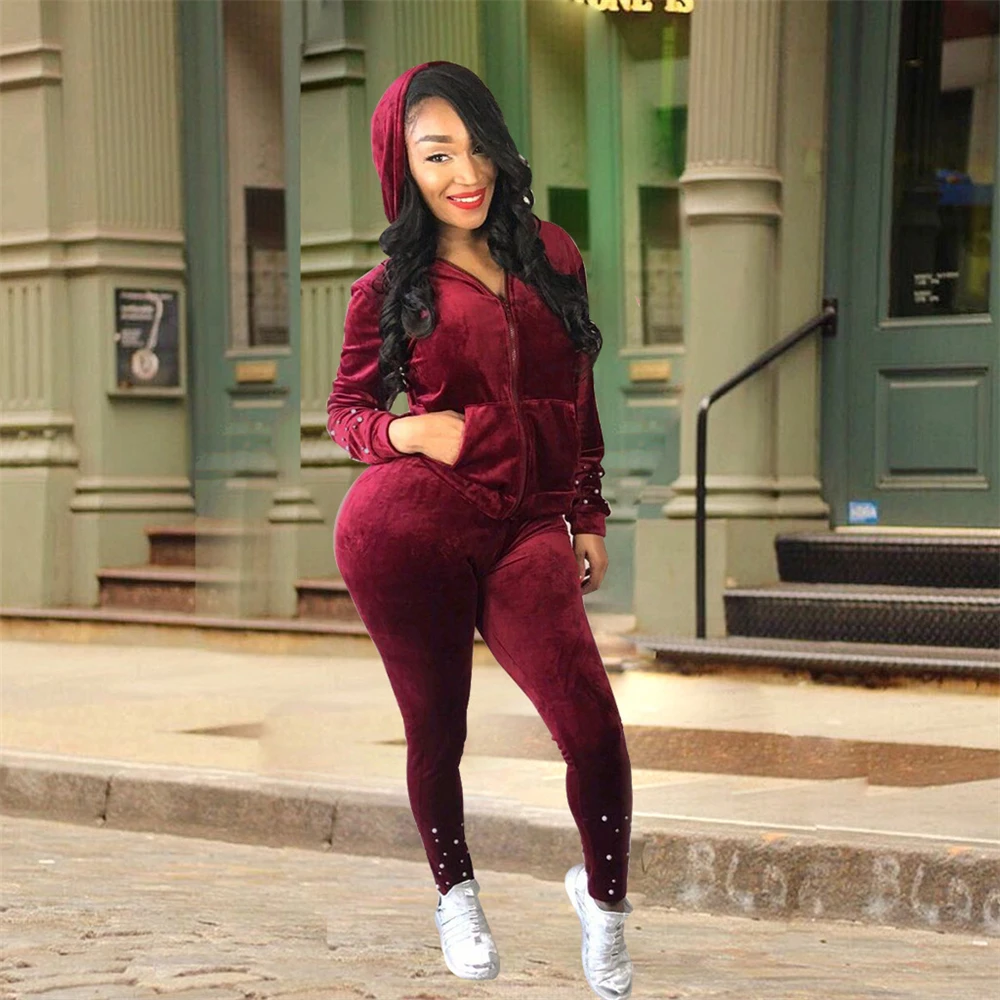 Autumn Winter Outfits Velvet Two Piece Set Women Sweatsuit Pearl Hoodie Tops+Pant Sweat Suit Matching Velour Tracksuit
Autumn Winter Outfits Velvet Two Piece Set Women Sweatsuit Pearl Hoodie Tops+Pant Sweat Suit Matching Velour Tracksuit