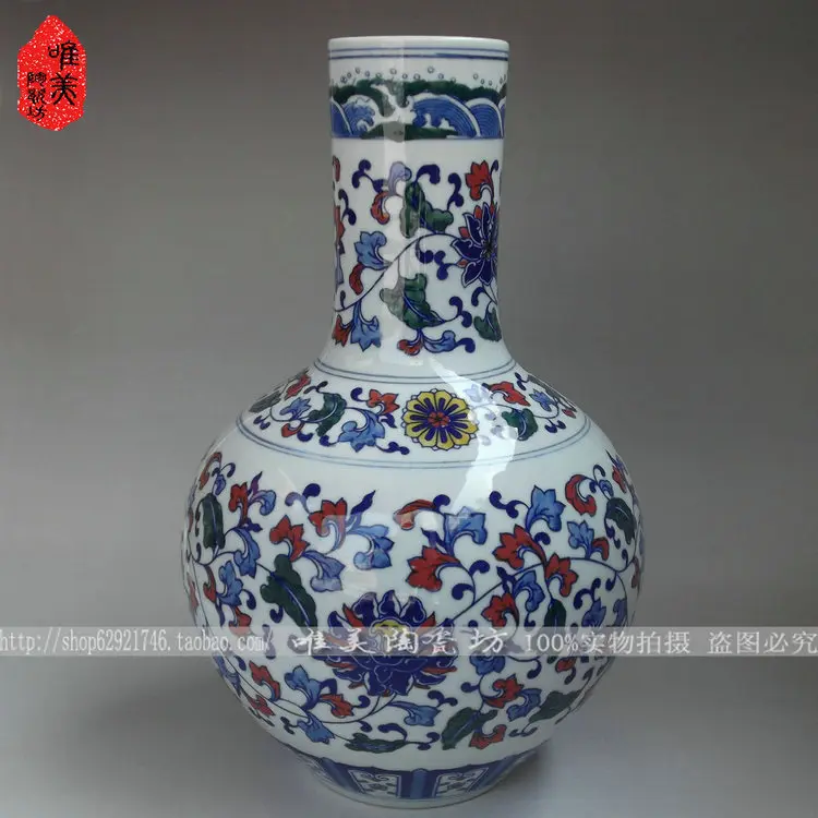 Jingdezhen ceramic blue and white vase blue and white antique blue and white at home
Jingdezhen ceramic blue and white vase blue and white antique blue and white at home